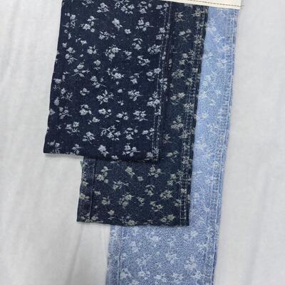 comprar Flor Jacquard Denim Tecido 10oz Médio Peso 10S para Lady Jeans em estoque Fabricação em linha