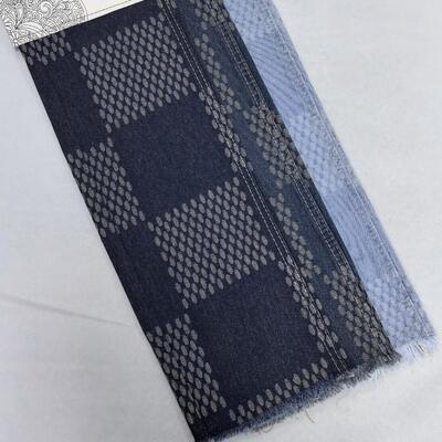 comprar Tecido Jeans Jacquard Distinto Azul Escuro Algodão Poliéster para Jeans de Design Especial Fabricação em linha